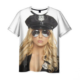 Мужская футболка 3D с принтом Девушка полицейский в Тюмени, 100% полиэфир | прямой крой, круглый вырез горловины, длина до линии бедер | Тематика изображения на принте: блондинка | девушка | кожа | очки | форма | фуражка