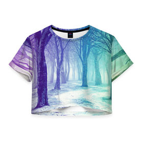 Женская футболка 3D укороченная с принтом Мрачный лес в Тюмени, 100% полиэстер | круглая горловина, длина футболки до линии талии, рукава с отворотами | вечер | деревья | загадочный | зеленый | земля | зима | лес | необычный | природа | свет | свечение | сибирь | снег | тайга | фиолетовый | яркий