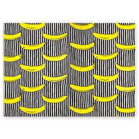 Поздравительная открытка с принтом Бананы на Полосатом Фоне в Тюмени, 100% бумага | плотность бумаги 280 г/м2, матовая, на обратной стороне линовка и место для марки
 | Тематика изображения на принте: банана | бананчик | вкусный | желтый | спелый | фрукт