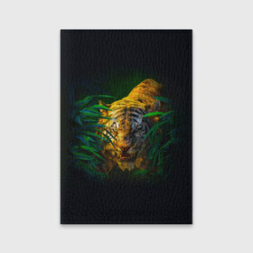 Обложка для паспорта матовая кожа с принтом Тигр в джунглях в Тюмени, натуральная матовая кожа | размер 19,3 х 13,7 см; прозрачные пластиковые крепления | Тематика изображения на принте: 