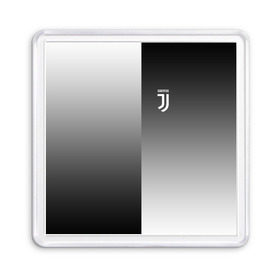 Магнит 55*55 с принтом Juventus 2018 Reverse в Тюмени, Пластик | Размер: 65*65 мм; Размер печати: 55*55 мм | Тематика изображения на принте: fly emirates | juventus | ronaldo | клуб | линии | мода | модные | мяч | реал мадрид | спорт | спортивные | стиль | футбол | футбольный клуб | экстрим | эмблема | ювентус