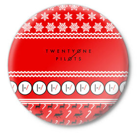 Значок с принтом Праздничный Twenty One Pilots в Тюмени,  металл | круглая форма, металлическая застежка в виде булавки | Тематика изображения на принте: 21 pilots | красный | новогодний | рождество | снежинки