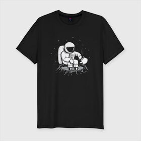 Мужская футболка премиум с принтом Как Согреться на Луне в Тюмени, 92% хлопок, 8% лайкра | приталенный силуэт, круглый вырез ворота, длина до линии бедра, короткий рукав | Тематика изображения на принте: астронавт | вселенная | звезды | космонавт | космос | луна | планета | простуда | юмор
