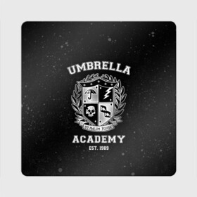 Магнит виниловый Квадрат с принтом Академия Амбрелла в Тюмени, полимерный материал с магнитным слоем | размер 9*9 см, закругленные углы | the umbrella academy | umbrella | академия амбрелла | амбрелла | герб | зонтик