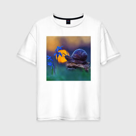Женская футболка хлопок Oversize с принтом Улитка в Тюмени, 100% хлопок | свободный крой, круглый ворот, спущенный рукав, длина до линии бедер
 | flowers | nature | природа | улиточка | цветочки