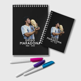 Блокнот с принтом Diego Maradona в Тюмени, 100% бумага | 48 листов, плотность листов — 60 г/м2, плотность картонной обложки — 250 г/м2. Листы скреплены удобной пружинной спиралью. Цвет линий — светло-серый
 | Тематика изображения на принте: 10 | 1960 | 2020 | argentina | barcelona | diego | football | legend | leo | lionel | maradona | messi | retro | rip | soccer | аргентина | барселона | бога | диего | легенда | лионель | марадона | месси | мяч | ретро | рука | форма | футбол