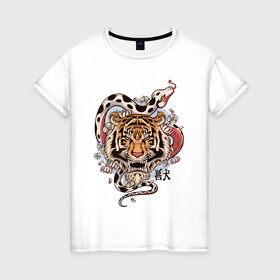 Женская футболка хлопок с принтом тигр  со змеей  в Тюмени, 100% хлопок | прямой крой, круглый вырез горловины, длина до линии бедер, слегка спущенное плечо | tatoo | ботаника | змея | иероглифы | тату | тигр | тренд | цветок