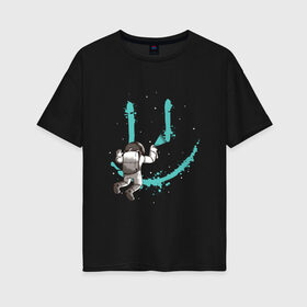Женская футболка хлопок Oversize с принтом Астронавт рисует смайлик в Тюмени, 100% хлопок | свободный крой, круглый ворот, спущенный рукав, длина до линии бедер
 | astronaut | biker | cosmonaut | graffiti | graffity | nasa | planet | planets | rocketman | roscosmos | smile | space | spray | в шлеме | галактика | звезды | космонавт | наса | планеты | ракета | роскосмос | скафандр | смайл | смайлик | ч