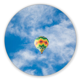 Коврик для мышки круглый с принтом Воздушный шар в небе в Тюмени, резина и полиэстер | круглая форма, изображение наносится на всю лицевую часть | воздушные | воздушный | небеса | небесный | небо | облака | облако | туча | тучи | шар | шары