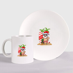 Набор: тарелка + кружка с принтом Santa on Vibe в Тюмени, керамика | Кружка: объем — 330 мл, диаметр — 80 мм. Принт наносится на бока кружки, можно сделать два разных изображения. 
Тарелка: диаметр - 210 мм, диаметр для нанесения принта - 120 мм. | art | beach | christmas | new year | palm trees | pineapple | sand | santa | santa claus | surfing | vibe | ананас | арт | вайб | новый год | пальмы | песок | пляж | рождество | санта | санта клаус | серфинг