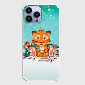 Чехол для iPhone 13 Pro Max с принтом Тигренок запутался в гирляндах в Тюмени,  |  | Тематика изображения на принте: 2022 | год тигра | новый год | новый год 2022 | символ года | тигр | тигренок | тигрица | тигры