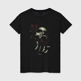 Женская футболка хлопок с принтом Череп и розы на ладони в Тюмени, 100% хлопок | прямой крой, круглый вырез горловины, длина до линии бедер, слегка спущенное плечо | готика | металл | розы | рок | скелет | череп